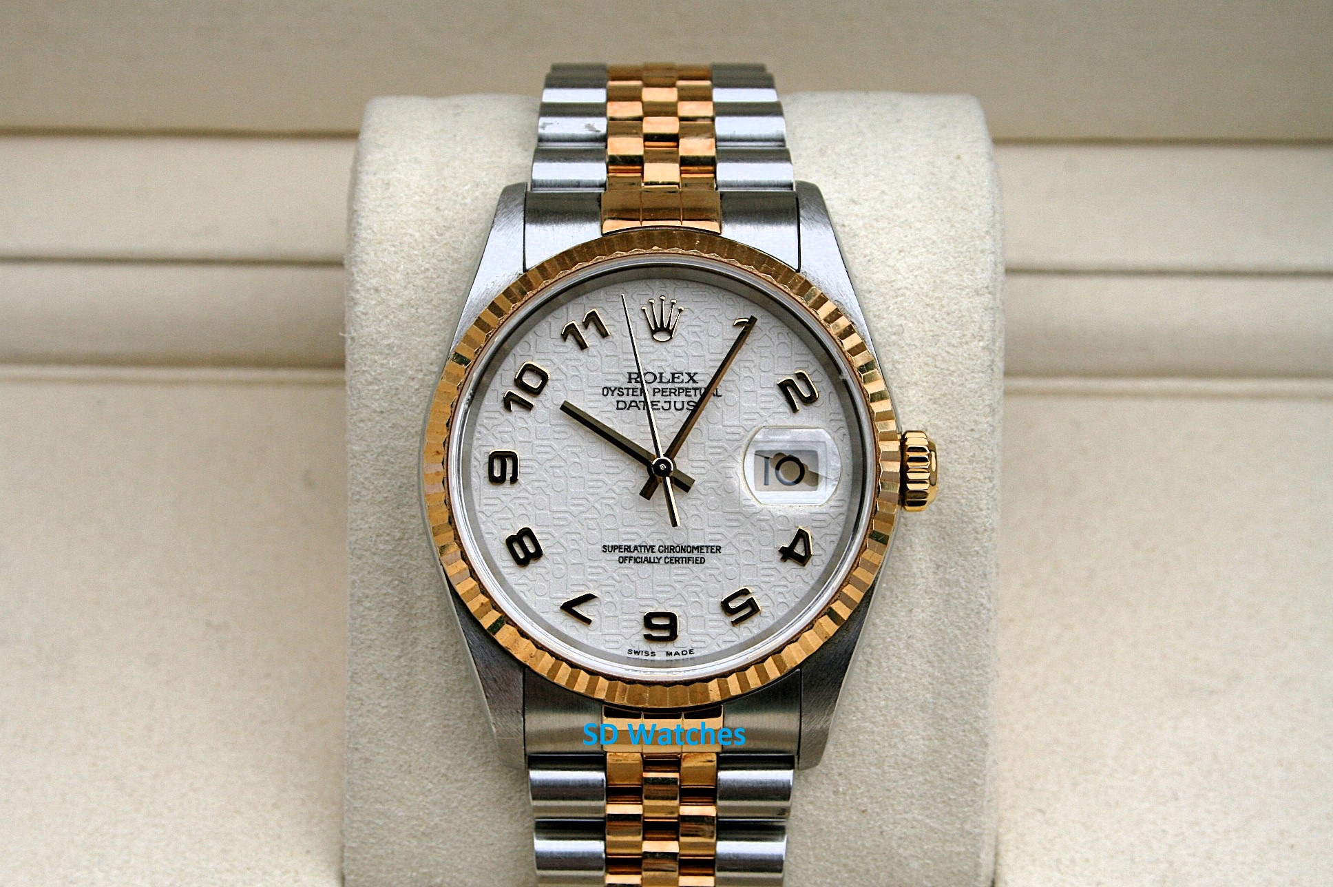Rolex 16233 Datejust 18K/SS Ivory Jubilee Arabic Dial