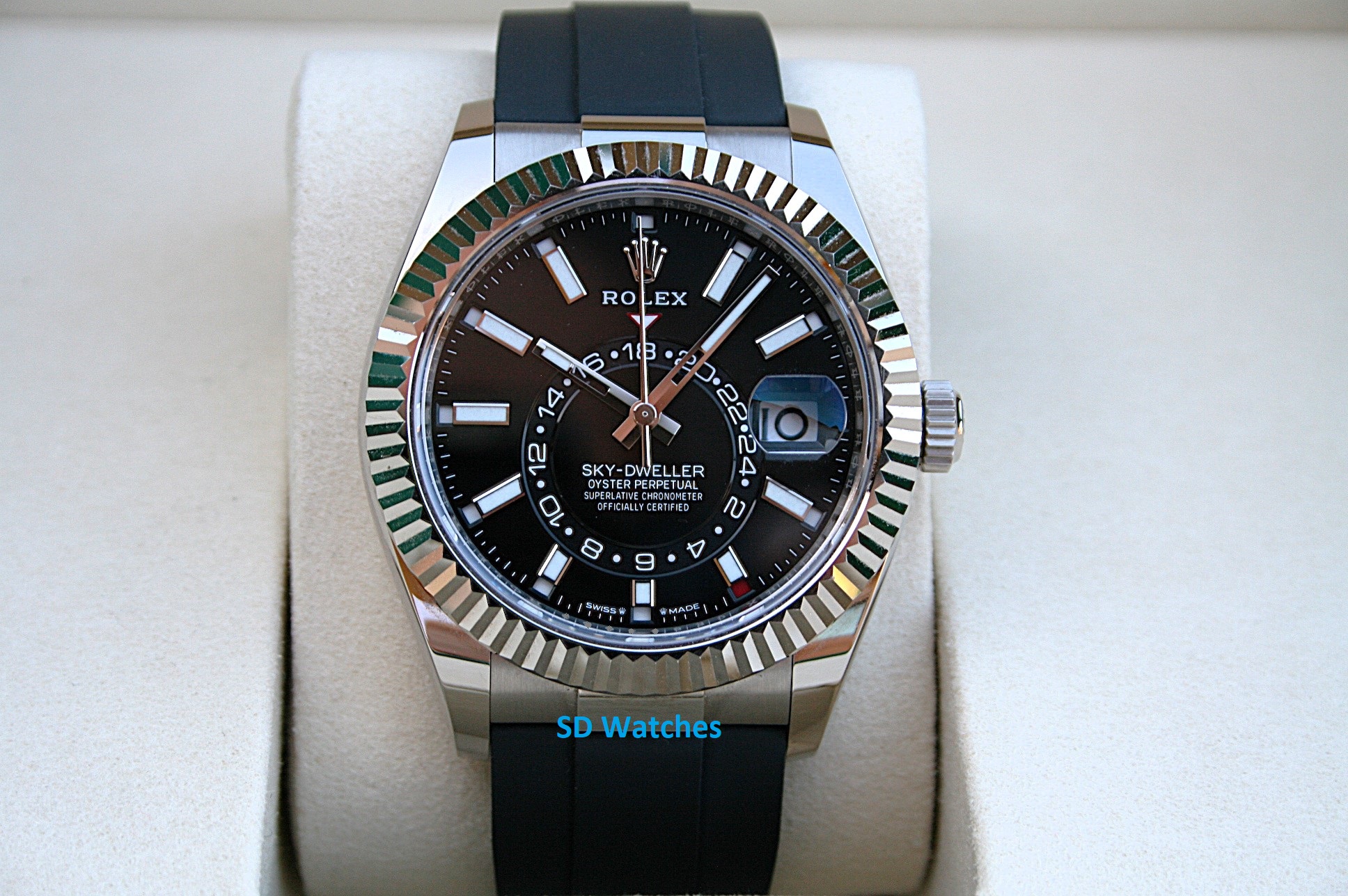Rolex 336239 Skydweller 18K White Gold with Oysterflex